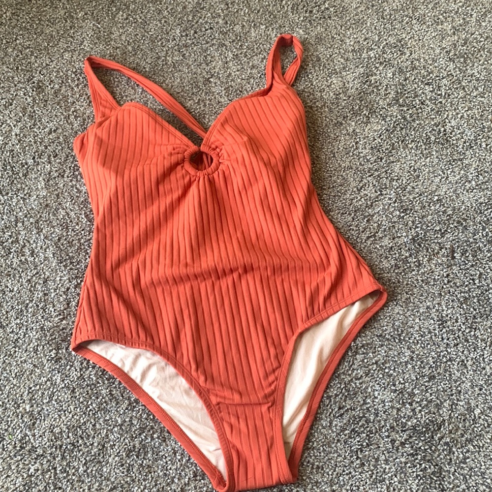 New - Kona Sol no tags size L one piece swimsuit